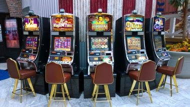 Golden Toad welcome offer setup flow showing account verification, deposit method selection, and promotion activation on sog789
